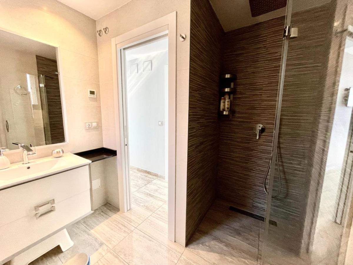 Exclusive Apartments On The First Line Of Benidorm Mar Y Sol エクステリア 写真